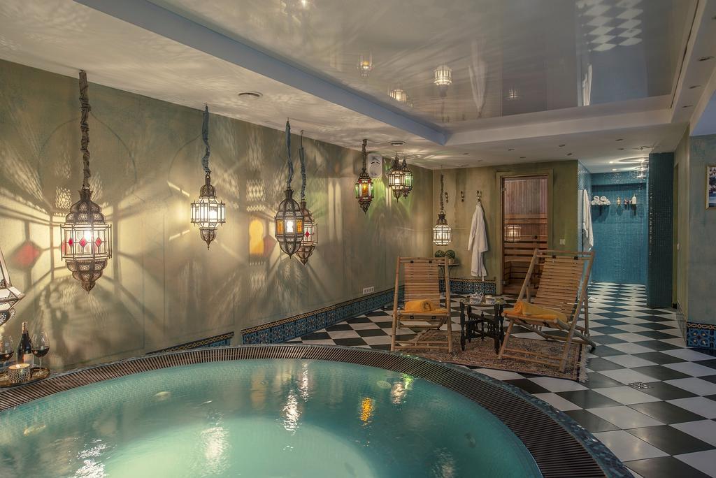 Apvalaus Stalo Klubas Gastro & Spa Hotel Trakai Kültér fotó